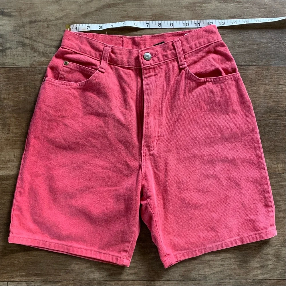 Vintage Hunt Club pink denim shorts - Picture 3 of 6